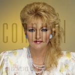 13-03-1985 Tony Wille at studio Amsterdam

[keywords]Posed, Half Length, Eyecontact, Smiling, Singer[/keywords]